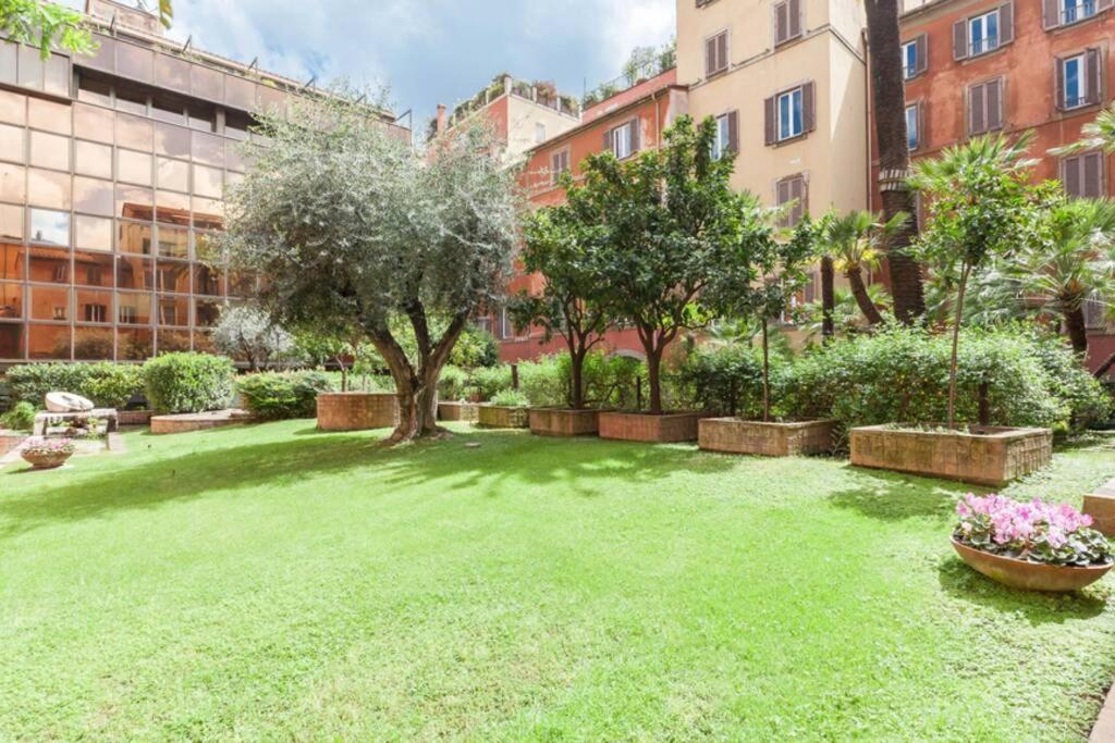Vivi Trevi Luxury Suites Rom