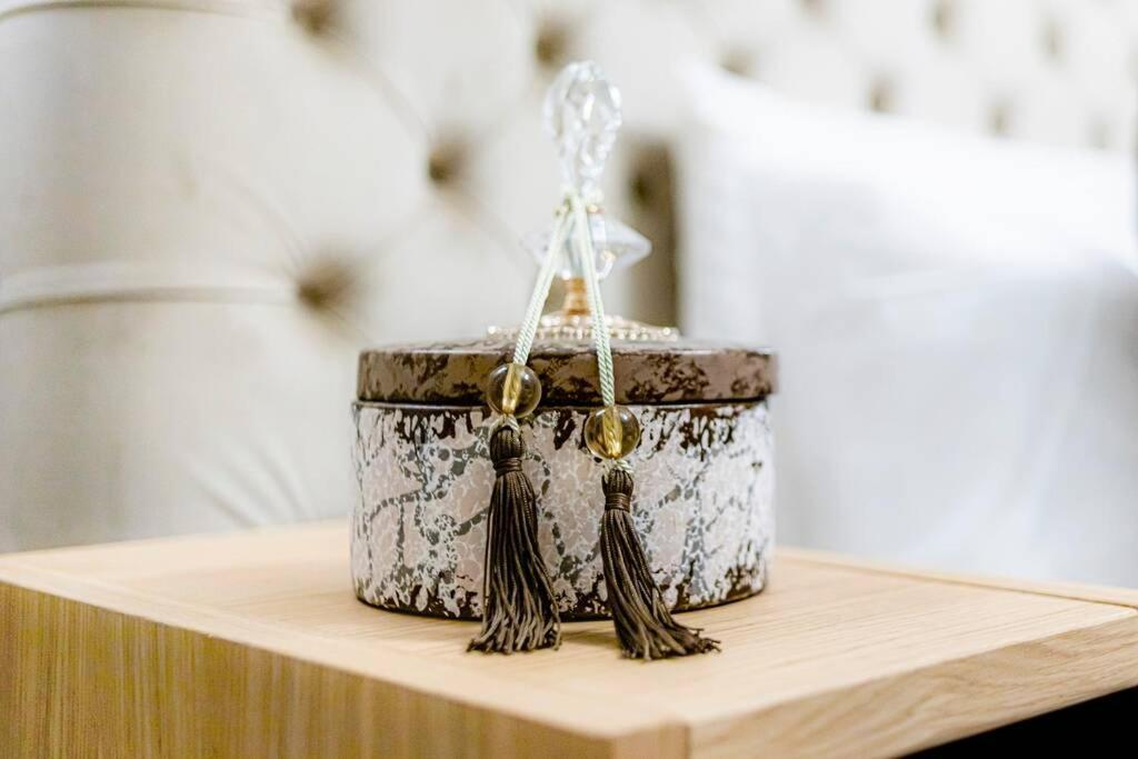 Vivi Trevi Luxury Suites Apartment