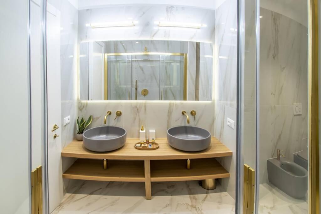 Vivi Trevi Luxury Suites